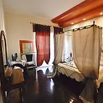 La Boheme Bed & Breakfast *