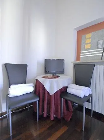 Alojamento de Acomodação e Pequeno-almoço La Boheme *